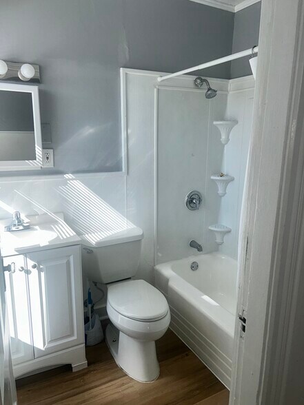 More Photos Of 97 Bridge St, Manchester Apartments For Sale