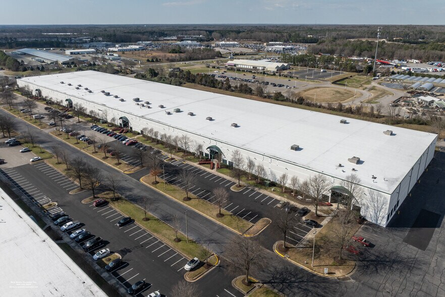 More Photos Of 1900-1984 Ruffin Mill Rd, South Chesterfield Distribution For Lease