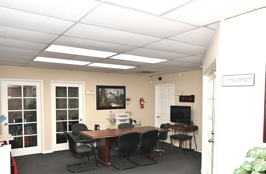 More Photos Of 23152 Verdugo Dr, Laguna Hills Office For Sale