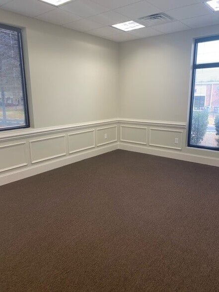 More Photos Of 8180 Regent Pky, Fort Mill Office For Lease