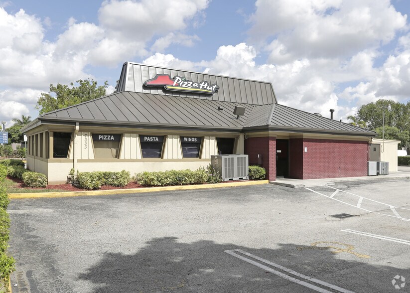 More Photos Of 7333 SW 152nd Ave, Miami Restaurant For Sale