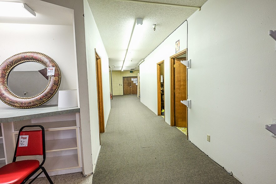 More Photos Of 1126-1150 Main Ave, Tillamook Storefront For Lease