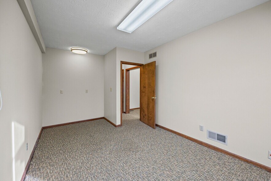 More Photos Of 1800 South St, Lafayette Office For Sale