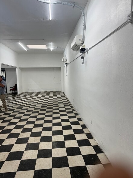 More Photos Of 727 Atlantic Blvd, East Los Angeles Storefront Retail Office For Sale