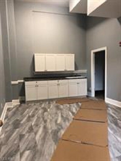 More Photos Of 121 Jefferson Ave, Moundsville Showroom For Sale