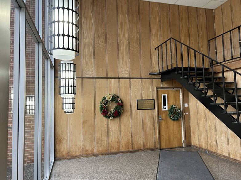 More Photos Of 150 Sandbank Rd, Cheshire Warehouse For Sale