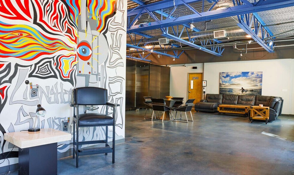 More Photos Of 3254 Grey Hawk Ct, Carlsbad Light Manufacturing For Sale