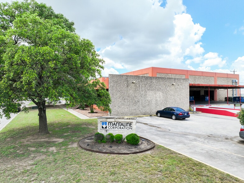 More Photos Of 4267 Dividend Rd, San Antonio Warehouse For Sale