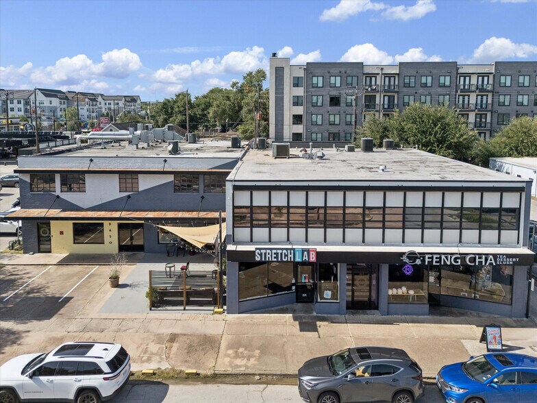 Primary Photo Of 629-633 W 19th St, Houston Office For Sale