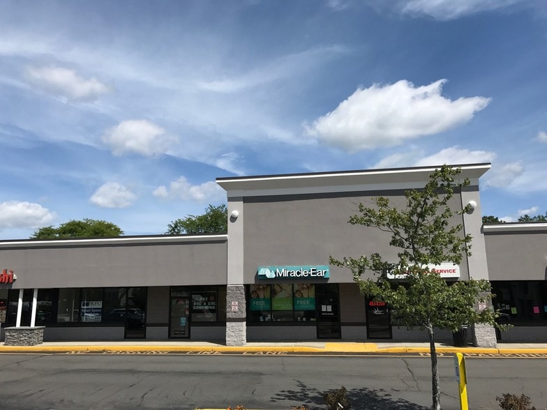 More Photos Of 501 Columbia Tpke, Rensselaer Unknown For Sale