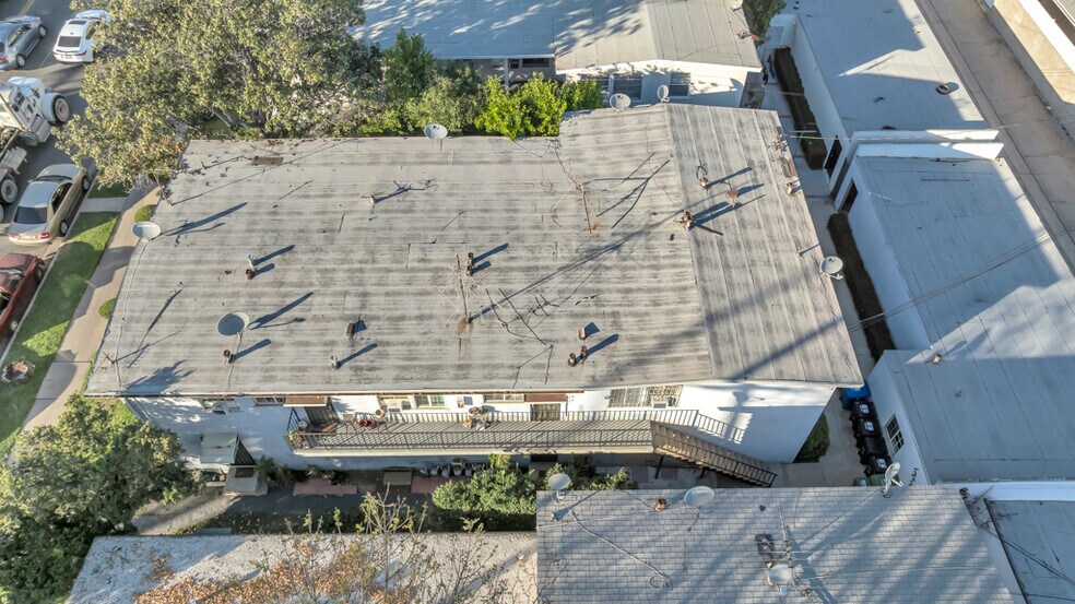More Photos Of 6308 Coldwater Canyon Ave, North Hollywood Apartments For Sale