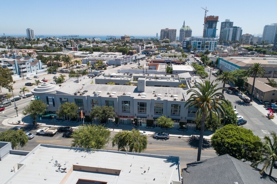 More Photos Of 820-834 E 4th St, Long Beach Storefront Retail Office For Sale