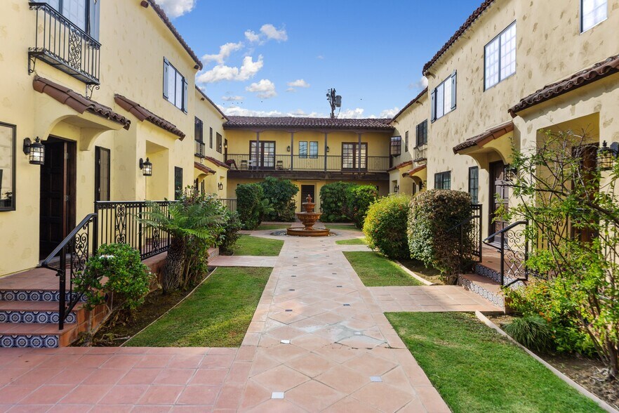 More Photos Of 2623 Ellendale Pl, Los Angeles Apartments For Sale