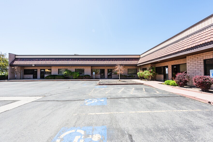 More Photos Of 1665 Old Hot Springs Rd, Carson City Medical For Lease
