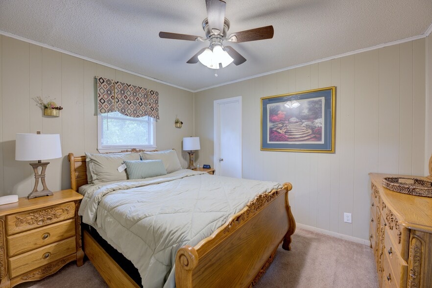 More Photos Of 2126 Chestnut St, Columbia Schools For Sale