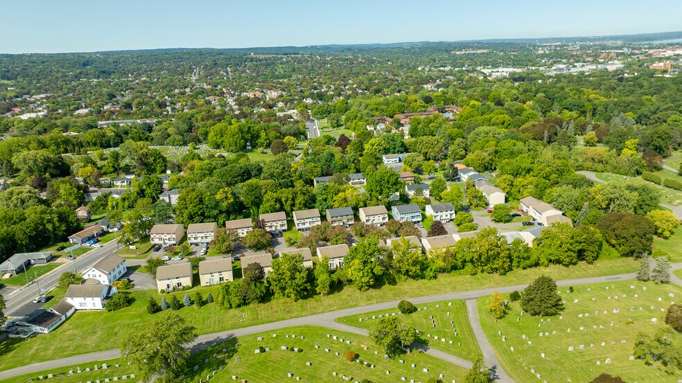 More Photos Of 205-274 Robert Dr, Syracuse Apartments For Sale