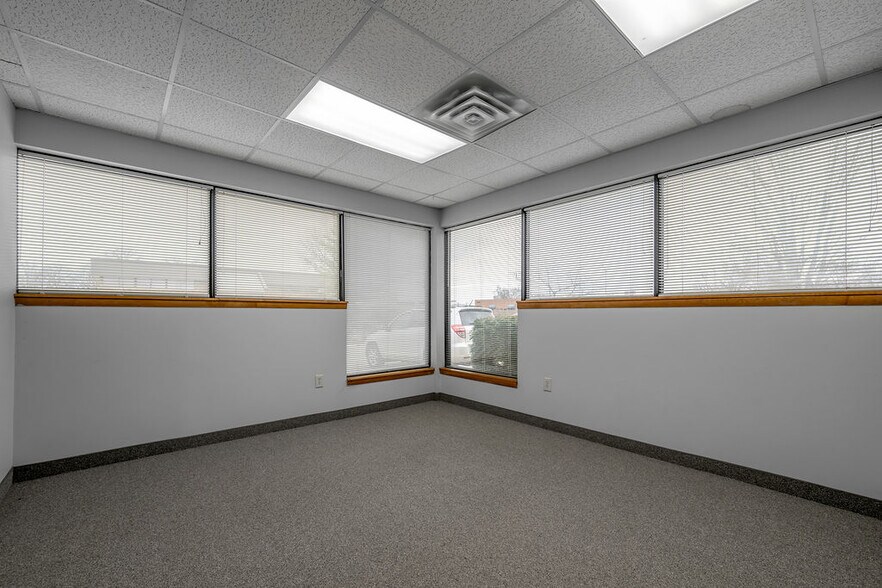 More Photos Of 2425 Regency Rd, Lexington Office For Sale