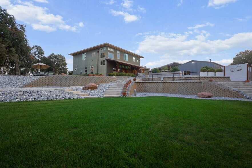 More Photos Of 16710 Oak Hollow Dr, Cottonwood Lodge Meeting Hall For Sale