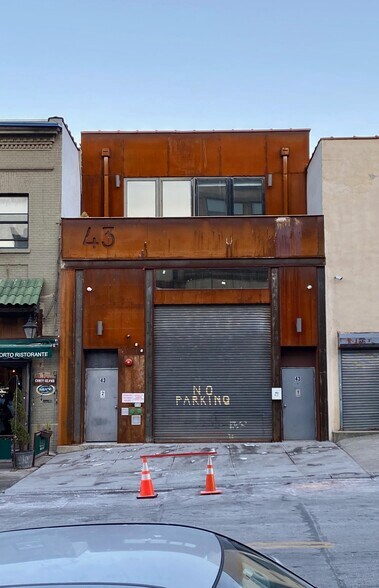 Primary Photo Of 43 Washington Ave, Brooklyn Warehouse For Lease