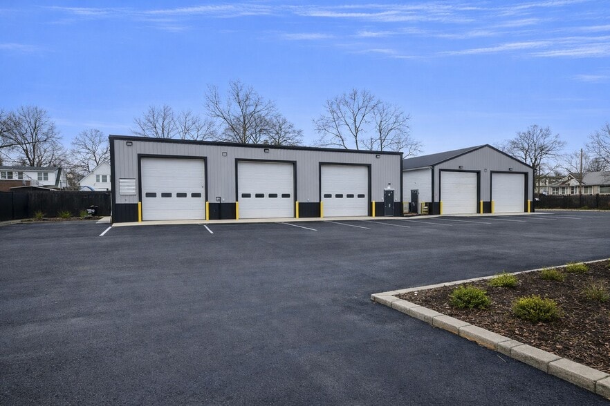 Primary Photo Of 116 W Almond St, Vineland Office For Lease