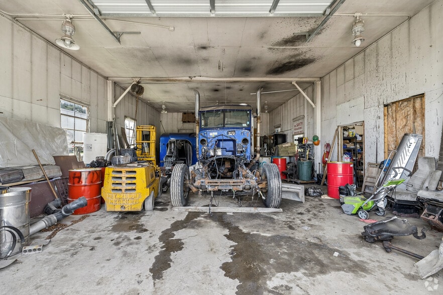 More Photos Of 44 River St, Cortland Manufacturing For Sale