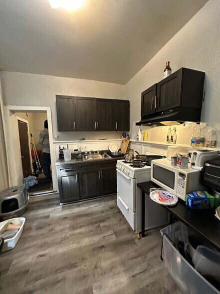 More Photos Of , Philadelphia Multifamily For Sale