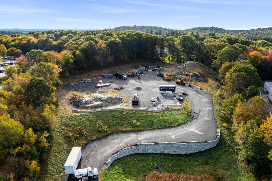 More Photos Of 40 Flagship Dr, North Andover Land For Lease