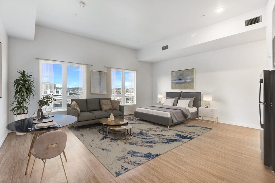 More Photos Of 107 S Hewitt St, Los Angeles Apartments For Lease