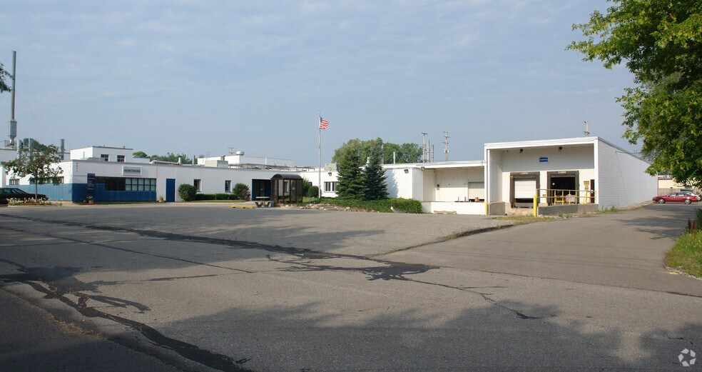 More Photos Of 4917 Dawn Ave, East Lansing Manufacturing For Sale