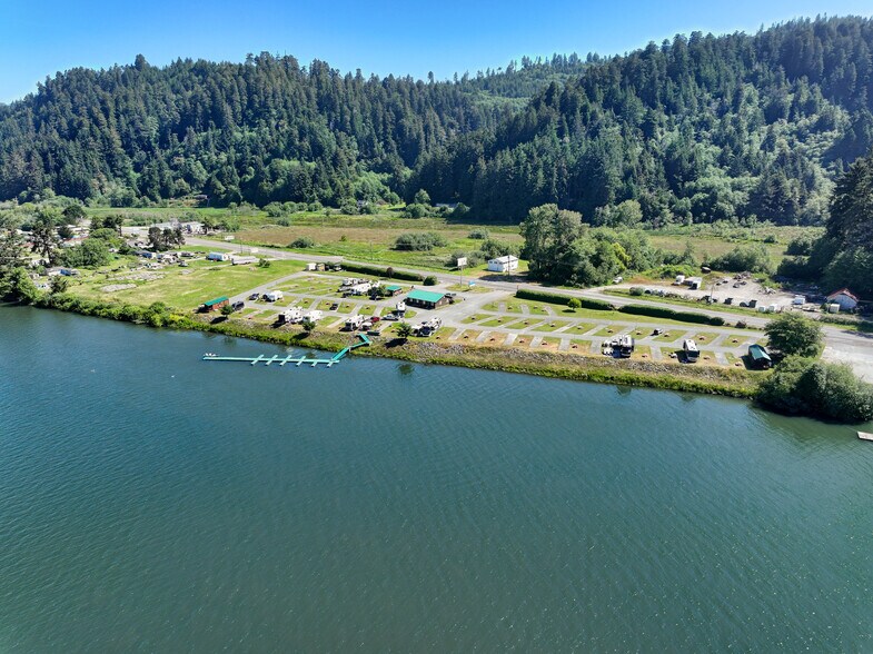 More Photos Of 17581 US Highway 101 N, Klamath Trailer Camper Park For Sale