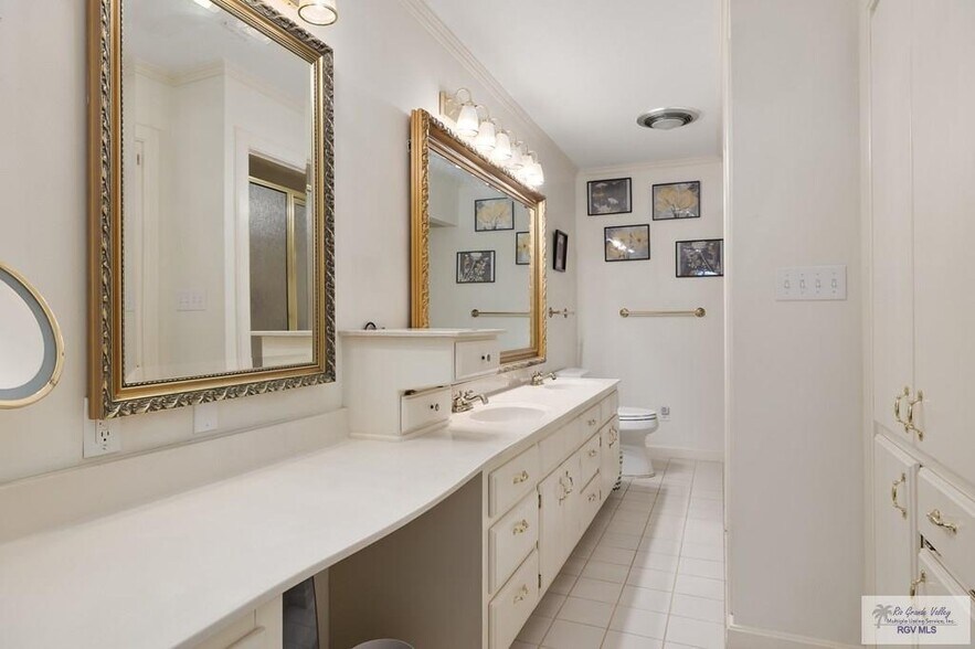 More Photos Of 1 Frost Ln, San Benito Lodge Meeting Hall For Sale