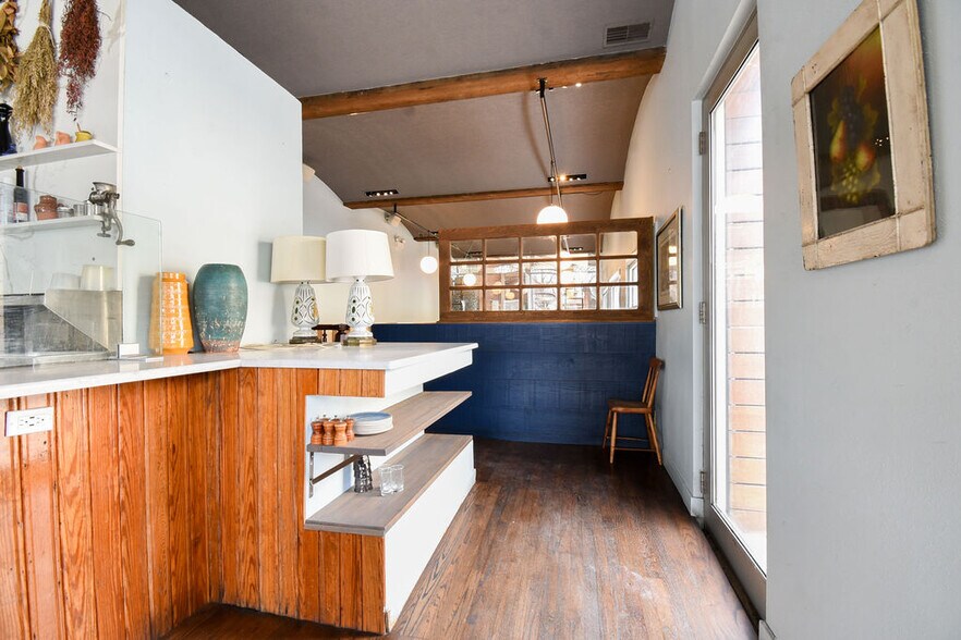 More Photos Of 2456 N California Ave, Chicago Storefront Retail Residential For Lease