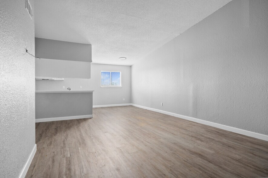 More Photos Of 10518 Heizer Dr, Corpus Christi Apartments For Sale