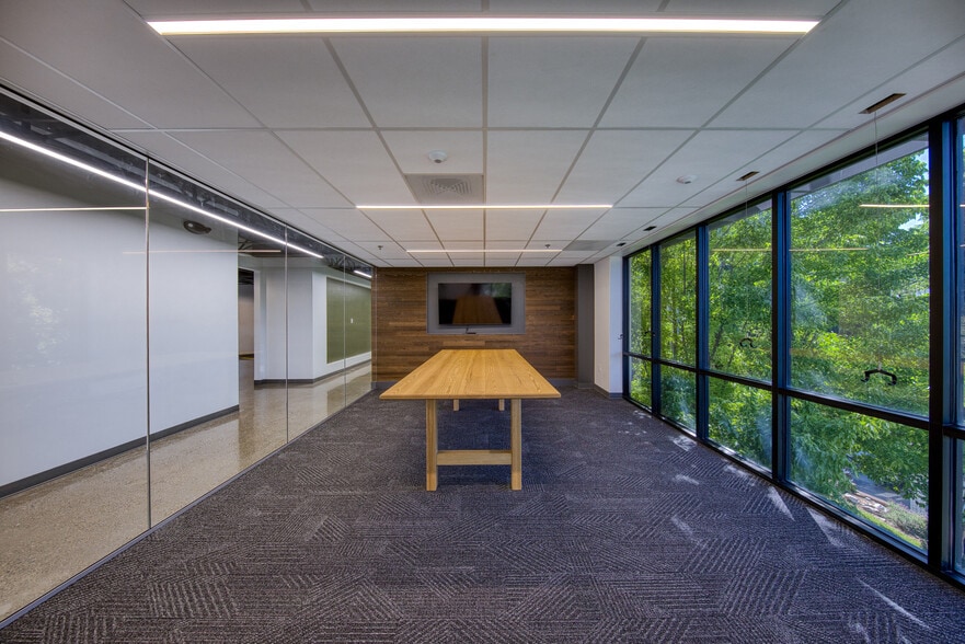 More Photos Of 373 Elm Ave, Auburn Office Residential For Sale
