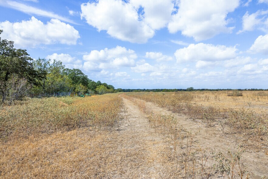 More Photos Of 11915 FM 86, Lockhart Land For Sale