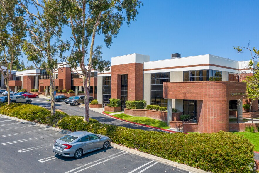 More Photos Of 6044 Cornerstone Ct W, San Diego Unknown For Lease