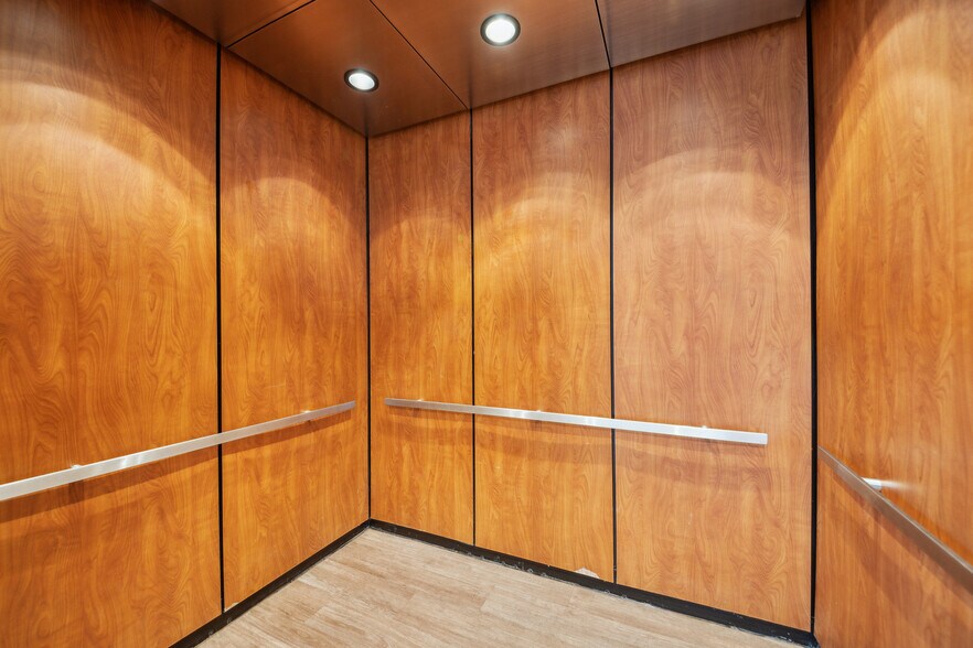 More Photos Of 4809 Argonne St, Denver Medical For Lease