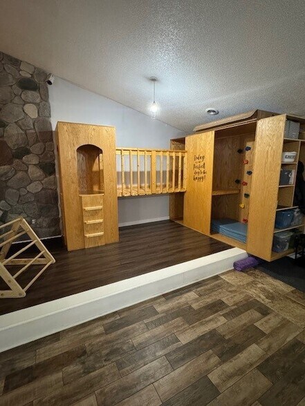 More Photos Of 120 W Willis Rd, Saline Specialty For Sale