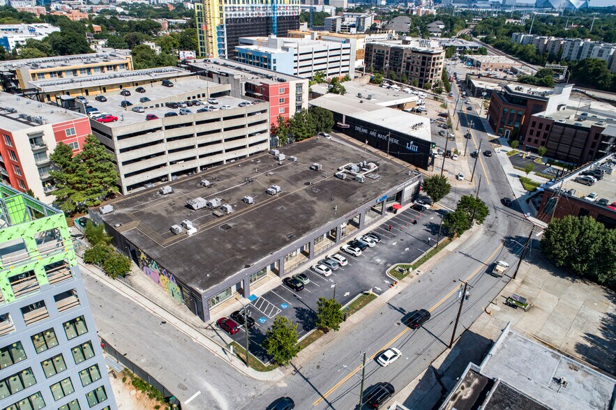 More Photos Of 999 Brady Ave NW, Atlanta Storefront For Lease