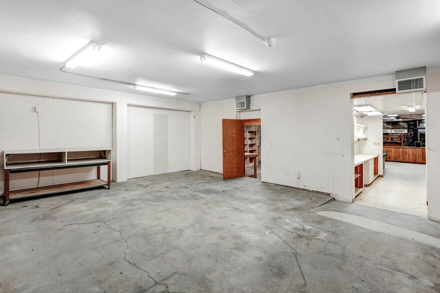 More Photos Of 376 N D St, San Bernardino Storefront Retail Office For Sale