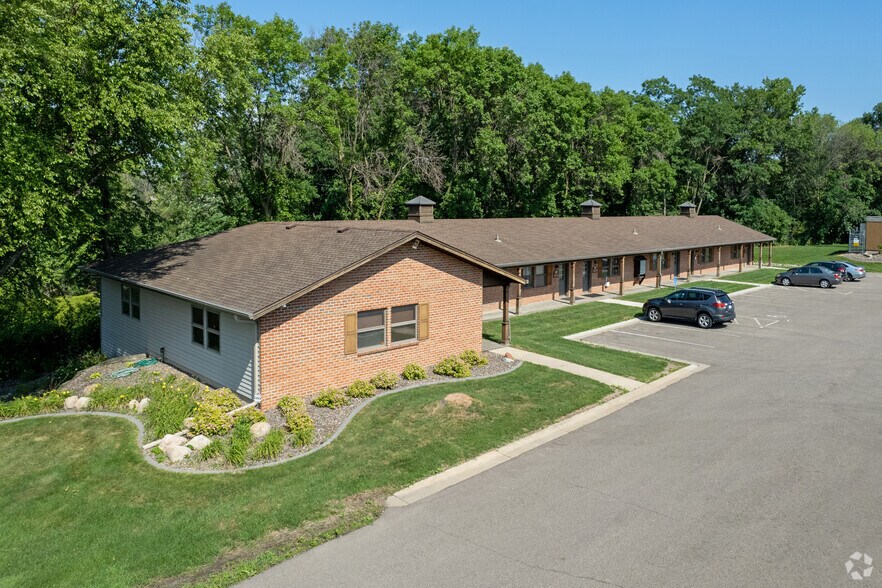 More Photos Of 5 County Road B E, Saint Paul Office For Lease