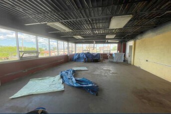 More Photos Of 306 S Summit St, Toledo Flex For Sale