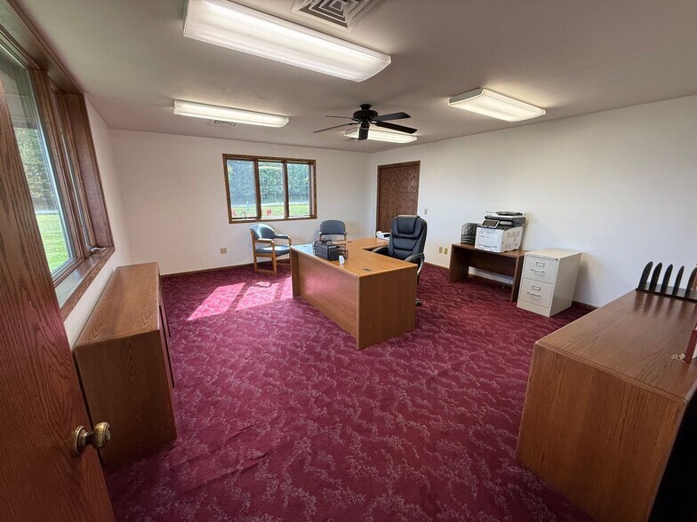 More Photos Of 217 Industrial Ave, Clintonville Industrial For Sale