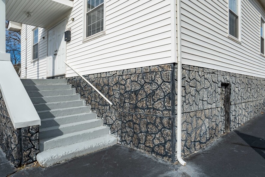 More Photos Of 1025 Maple St, Kingsport Religious Facility For Sale