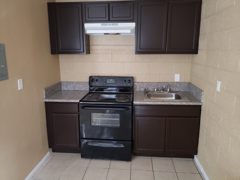 More Photos Of 2504 N Las Vegas Blvd, North Las Vegas Apartments For Sale