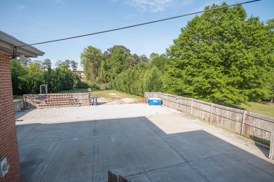 More Photos Of 2642 Loganville Hwy, Grayson Office Residential For Sale