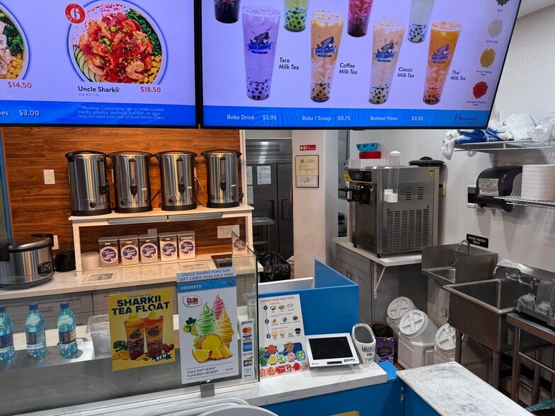 More Photos Of 4211 Waialae Ave, Honolulu Freestanding For Lease