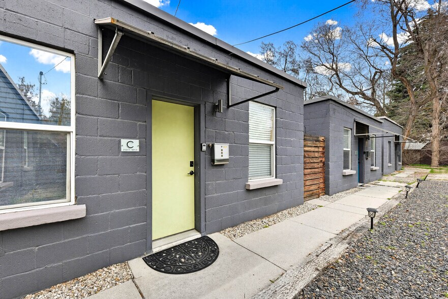 More Photos Of 2104 N 18th St, Boise Apartments For Sale