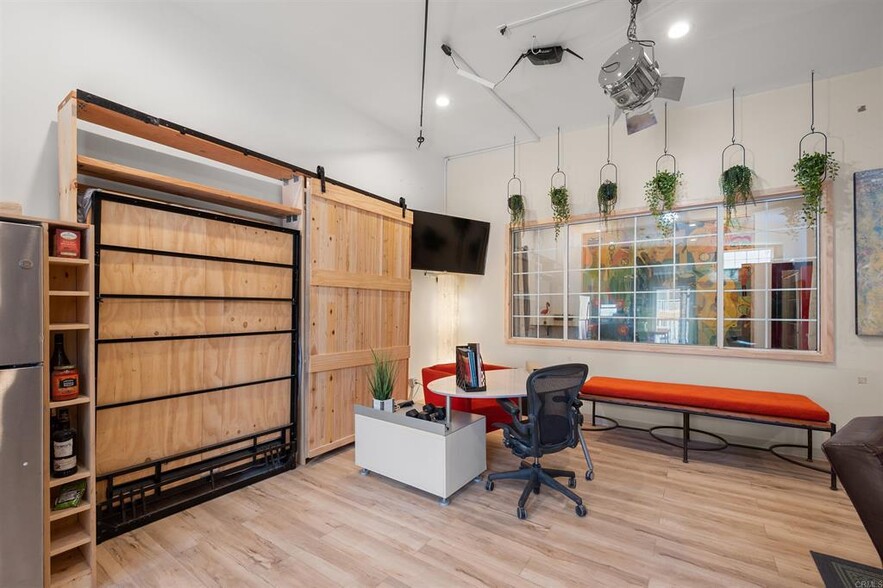 More Photos Of 5527 El Cajon Blvd, San Diego Storefront For Sale