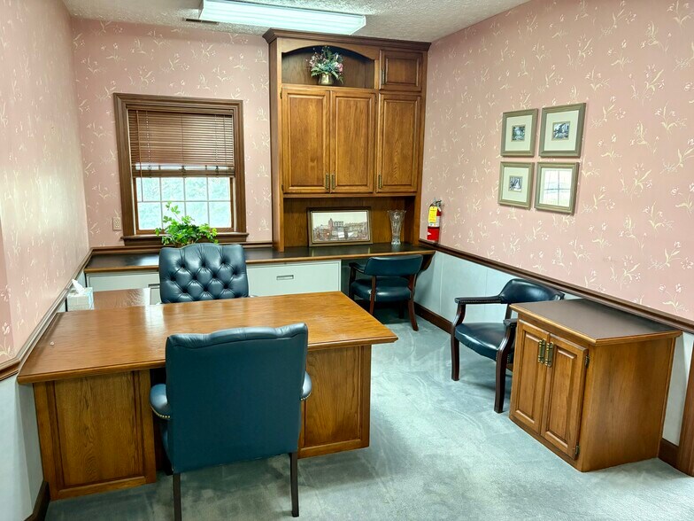 More Photos Of 1485 Commerce Park Dr, Tipp City Medical For Sale